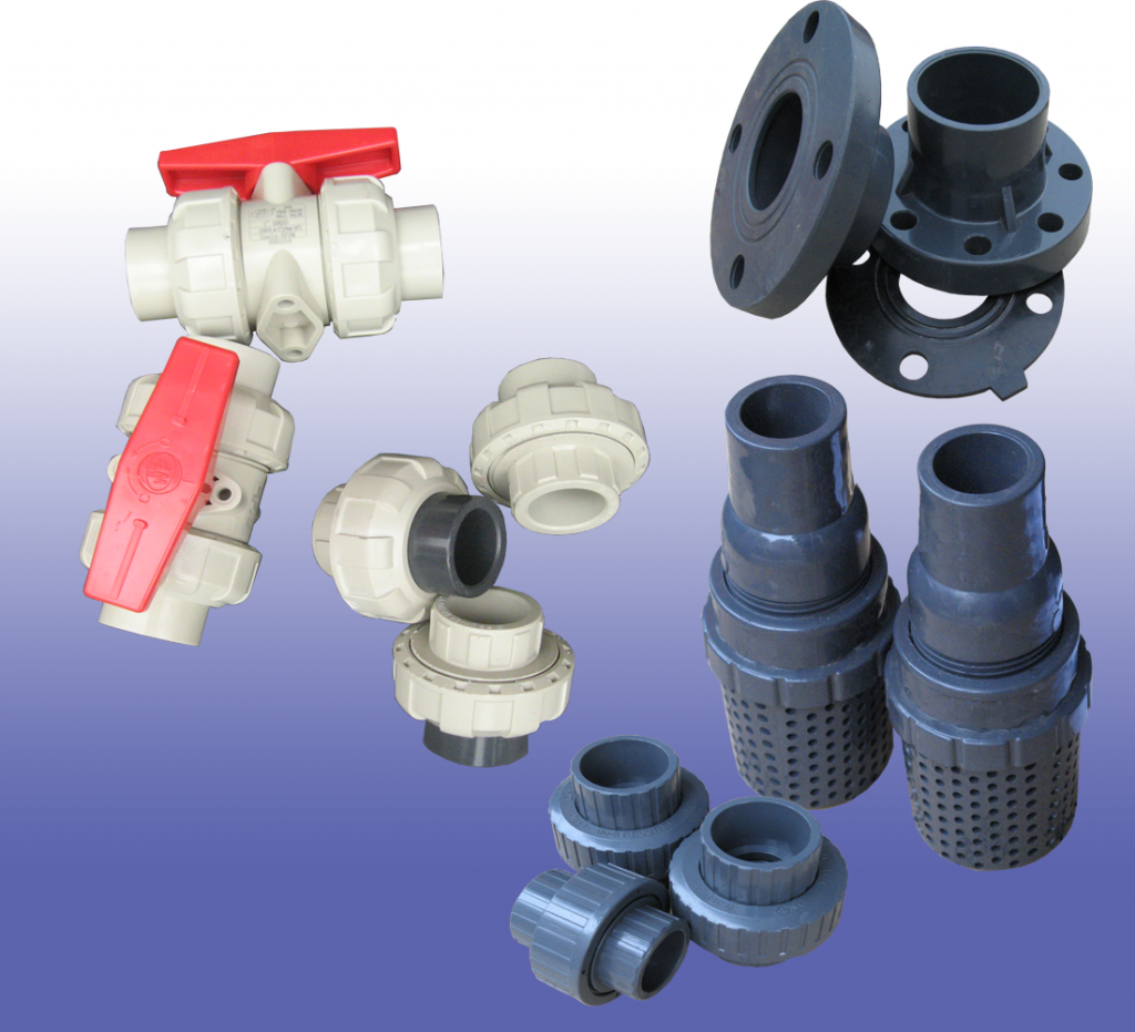 Male and female plastic fittings